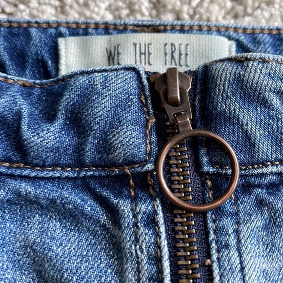 FREE PEOPLE ‘Zip It Up’ Denim Mini Skirt - Picture 4 of 12
